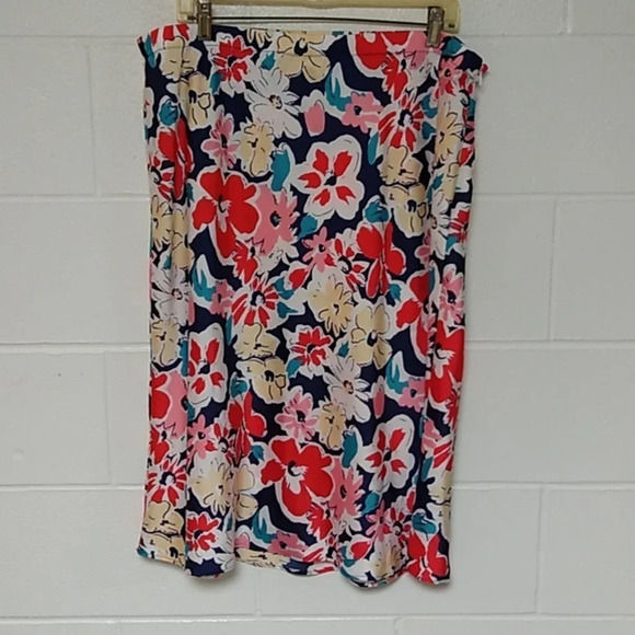 Skies Are Blue Dresses & Skirts - SKIES ARE BLUE LIGHT FLOWY COLORFUL FLORAL SIDE ZIP FLAT ELASTIC WAIST SKIRT